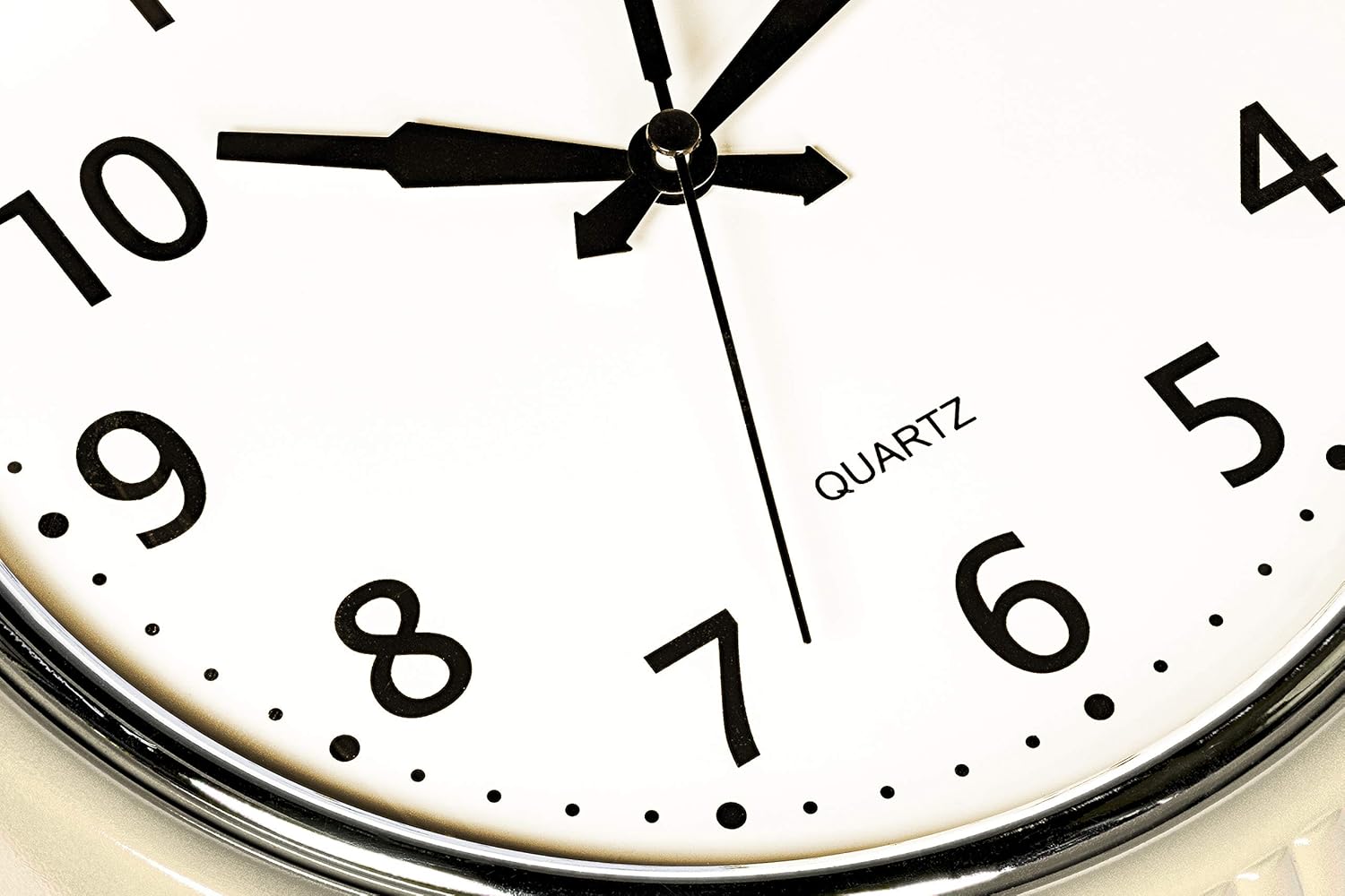 Time Whisperer:  Retro Wall Clock 12 Inch Red Kitchen 50's Vintage Design Round Silent Non Ticking Battery Operated Quality Quartz Clock for Home Office School or Classroom